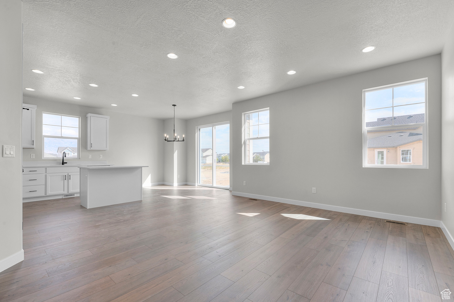 HOLBROOK FARMS 333 - Residential