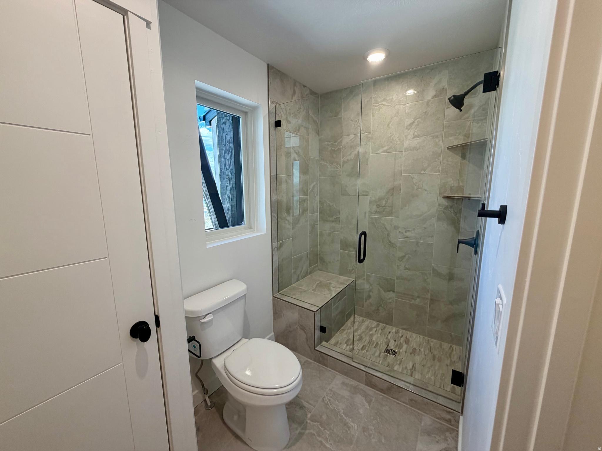 THE POINTE - Residential