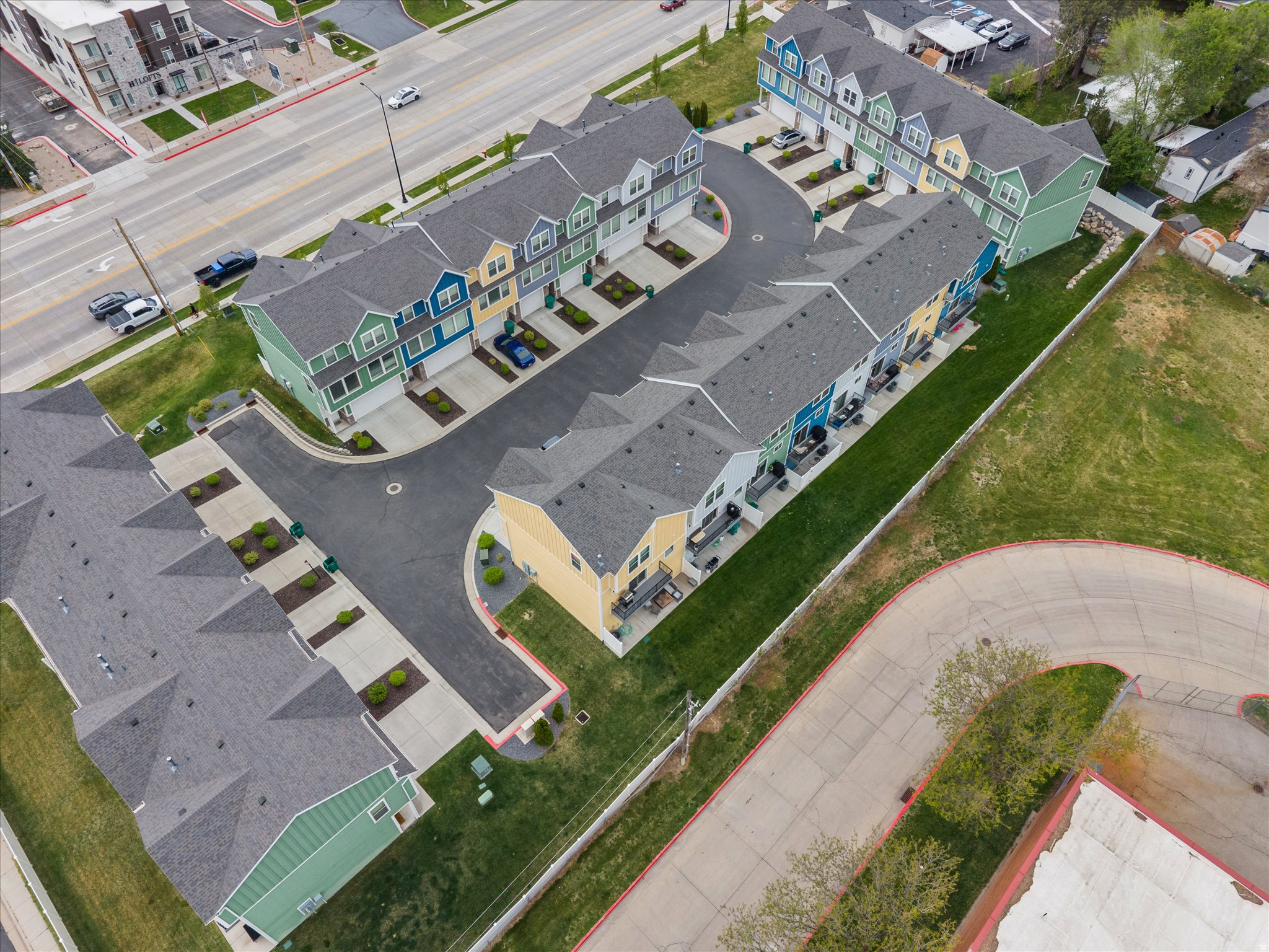 THE RIDGE KNIGHTS CO - Residential