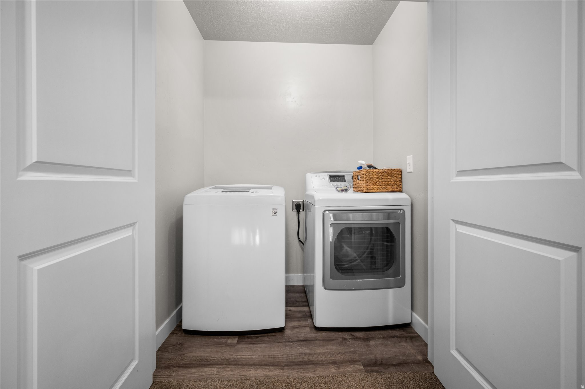 THE RIDGE KNIGHTS CO - Residential