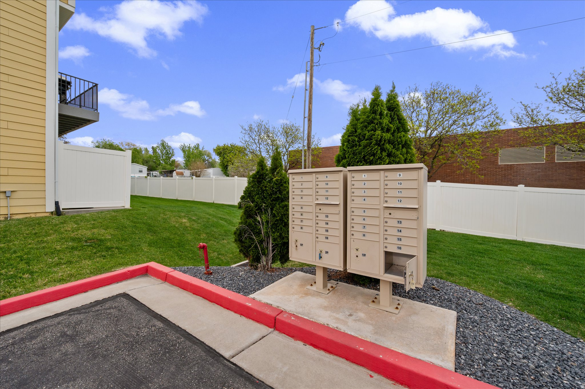 THE RIDGE KNIGHTS CO - Residential