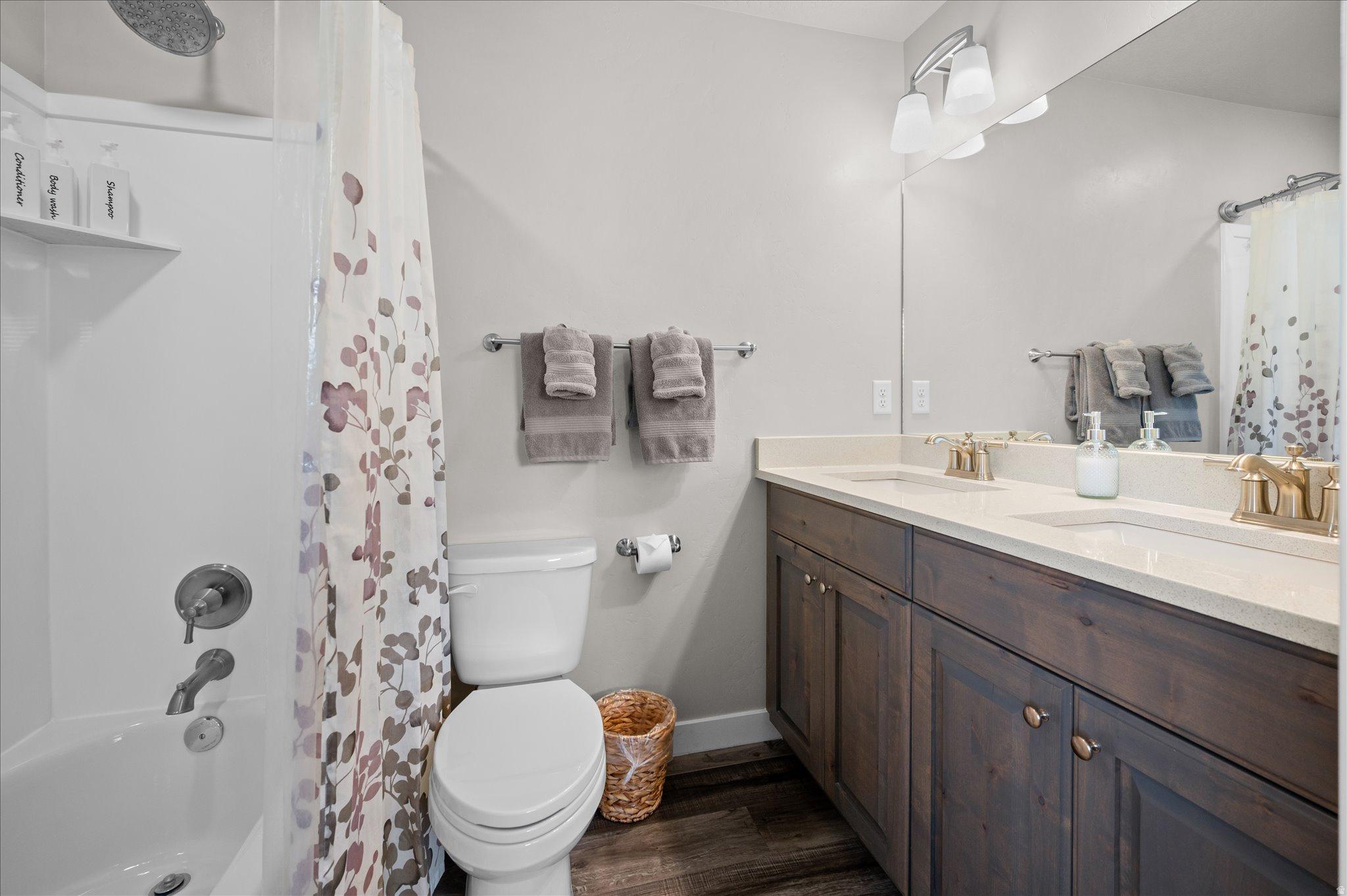 THE RIDGE KNIGHTS CO - Residential