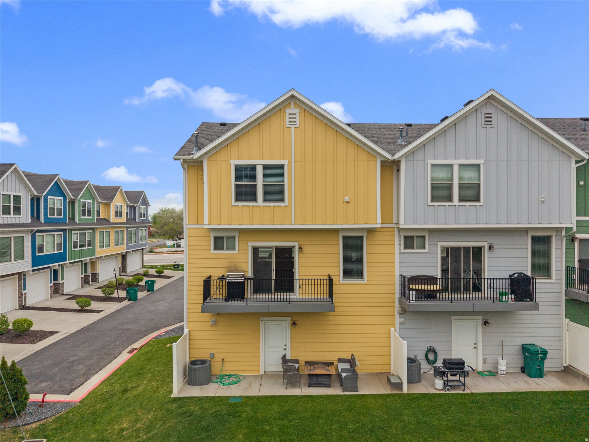 THE RIDGE KNIGHTS CO - Residential