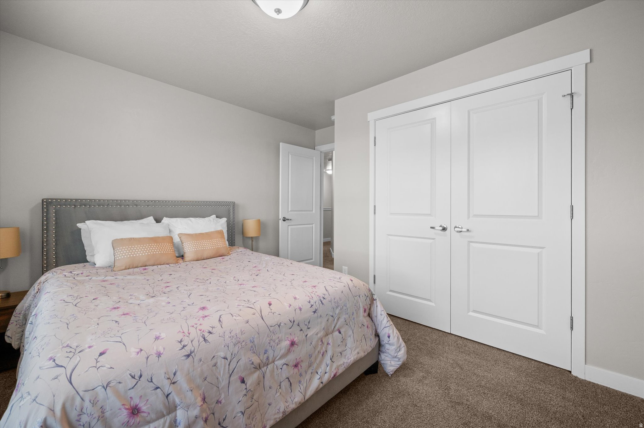 THE RIDGE KNIGHTS CO - Residential