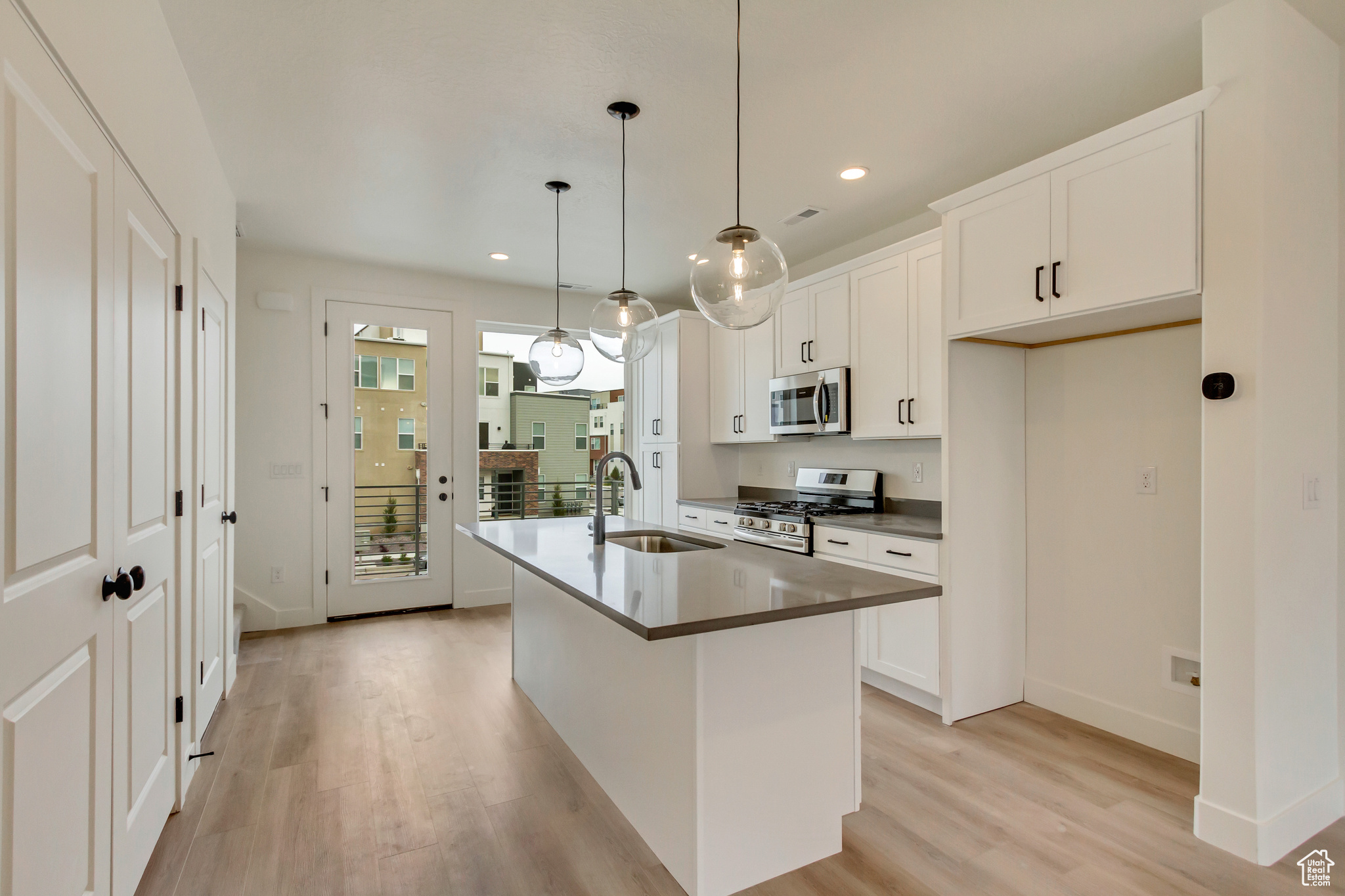 10629 S Pipestone Way #143, South Jordan, Utah image 1