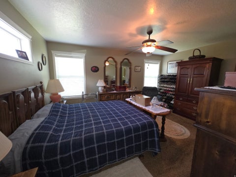 Tiny photo for 335 E 100 N, Hyrum, UT 84319 (MLS # 2169668)