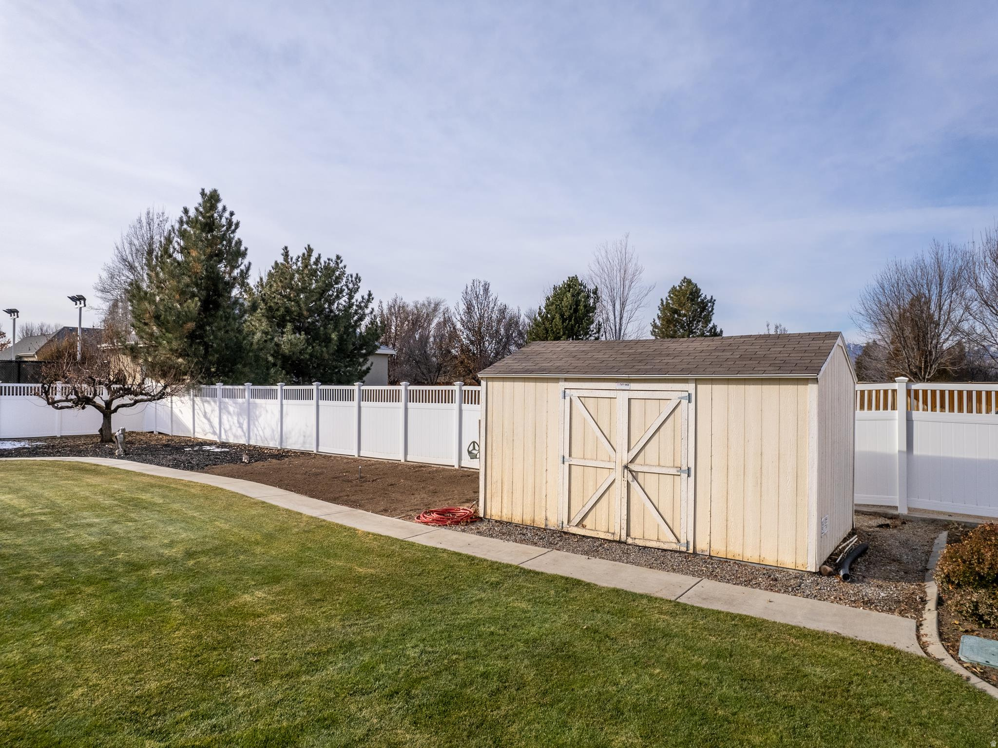 HIGH VALLEY ESTATES - Residential