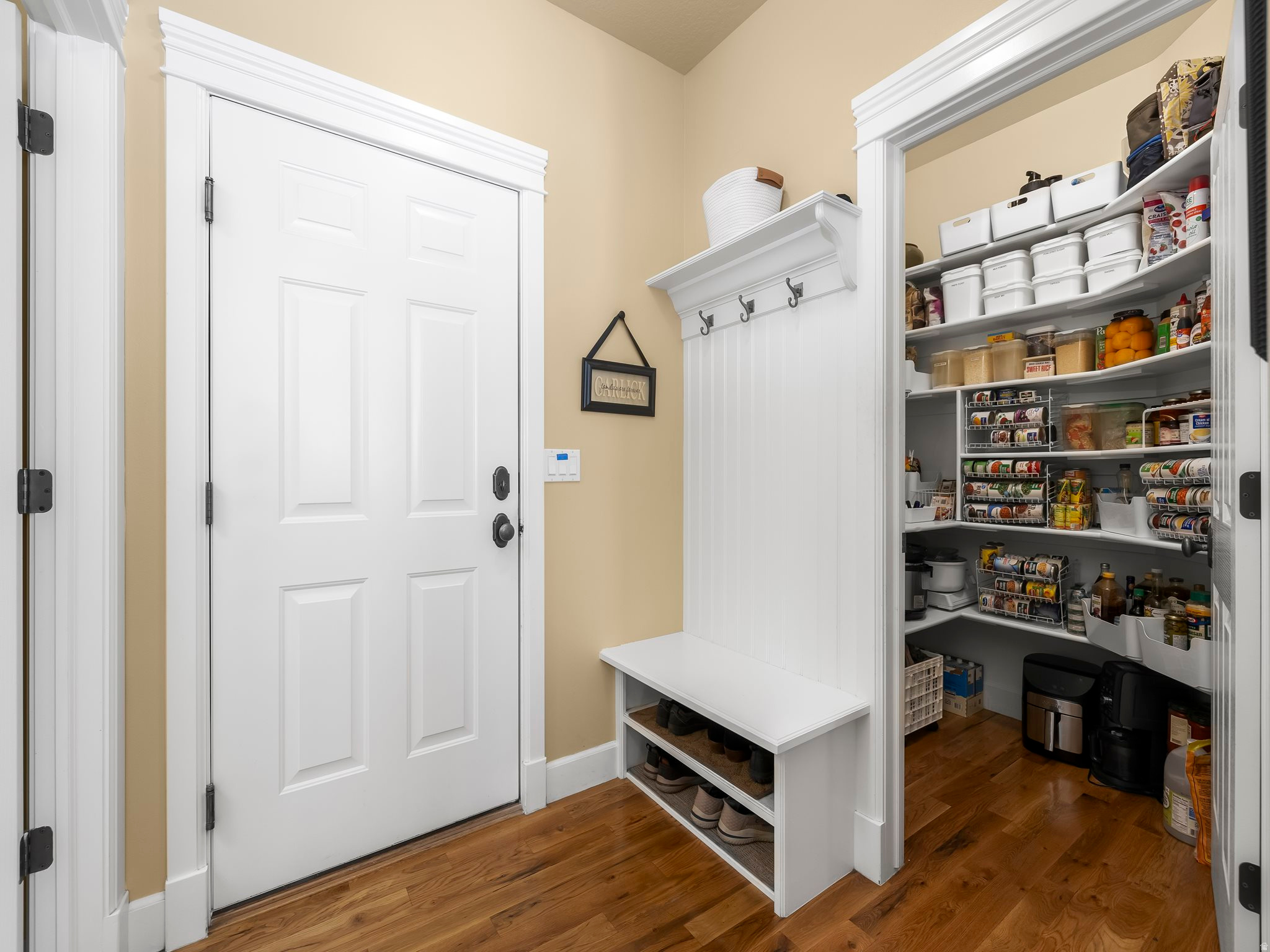 HIGH VALLEY ESTATES - Residential