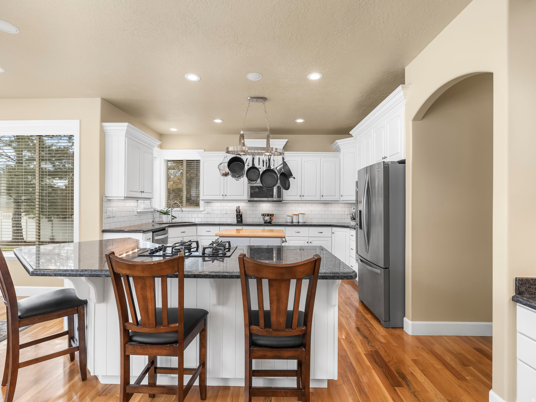 HIGH VALLEY ESTATES - Residential