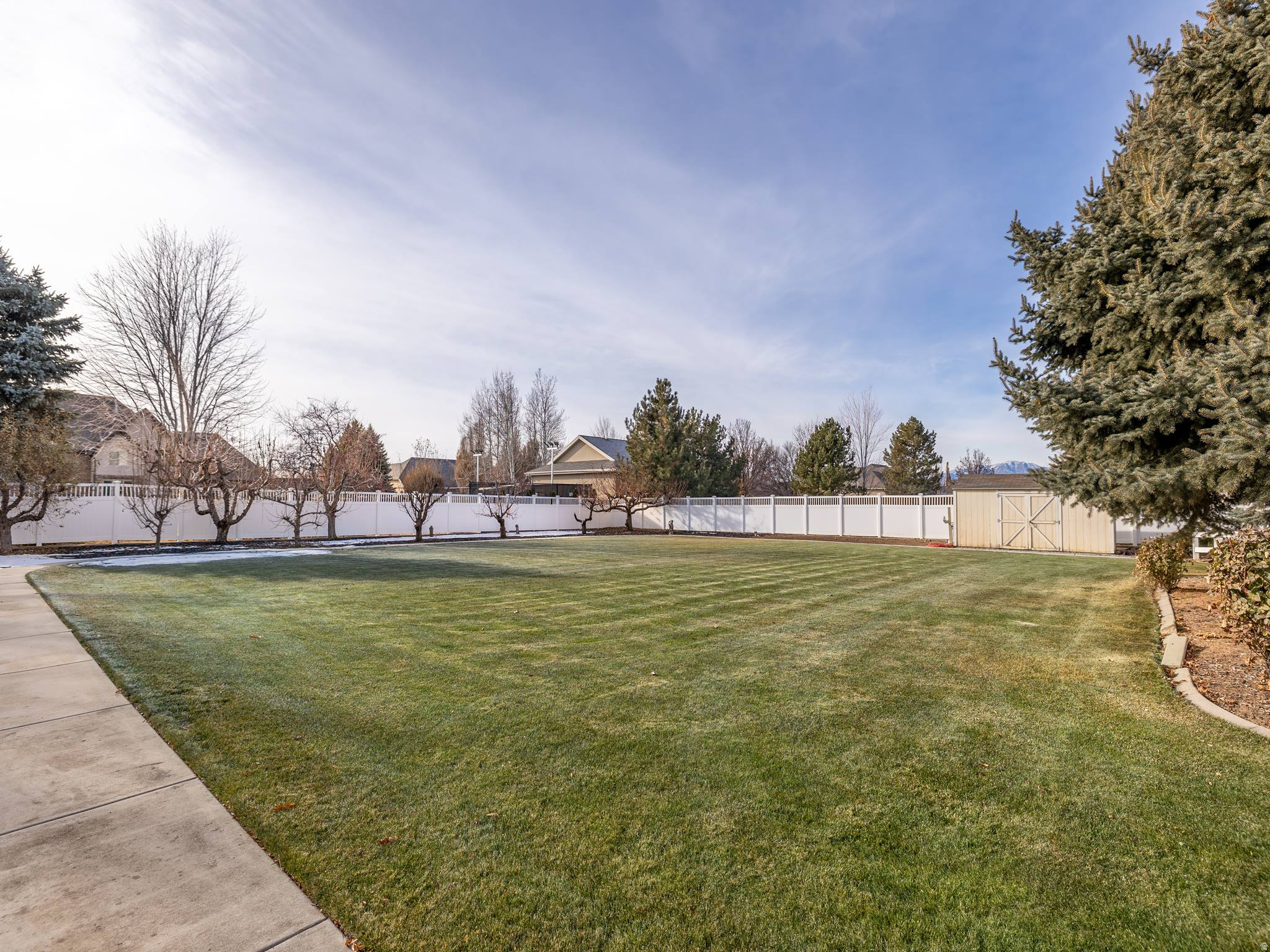 HIGH VALLEY ESTATES - Residential