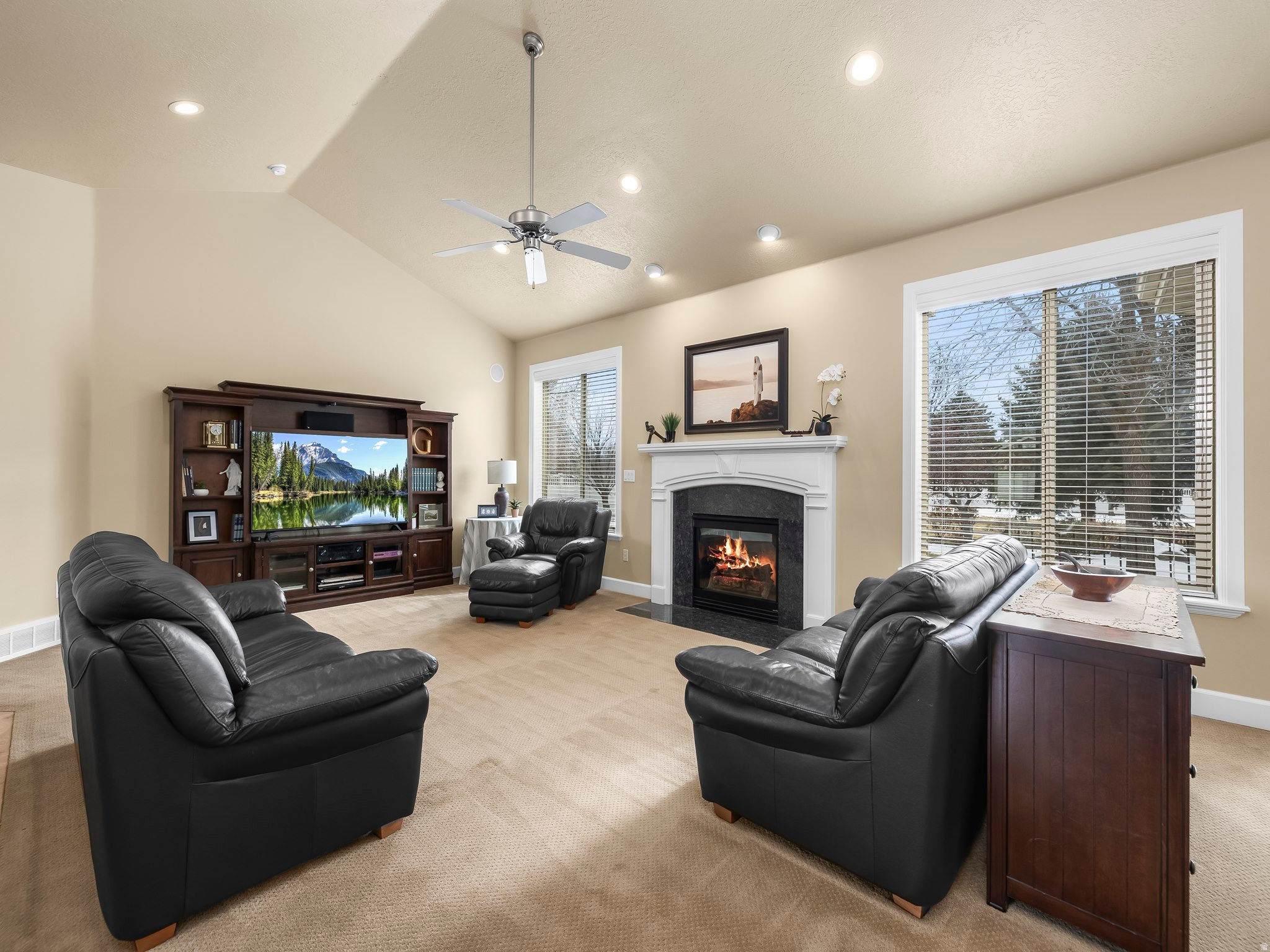 HIGH VALLEY ESTATES - Residential