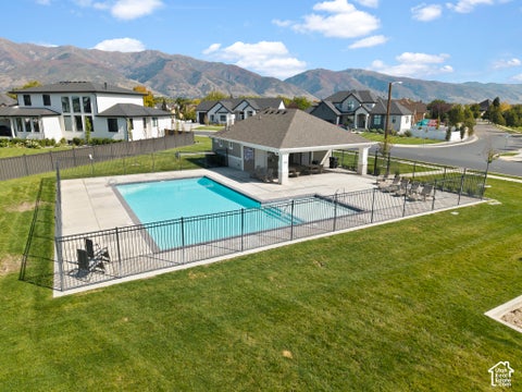 Tiny photo for 165 S FARMHOUSE CIR, Kaysville, UT 84037 (MLS # 2188545)