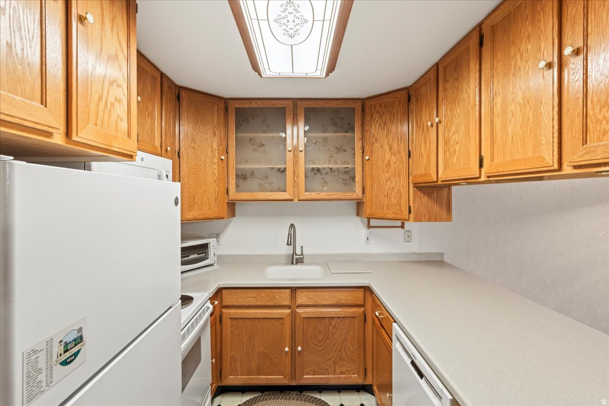 CENTURY PARK EAST - Residential