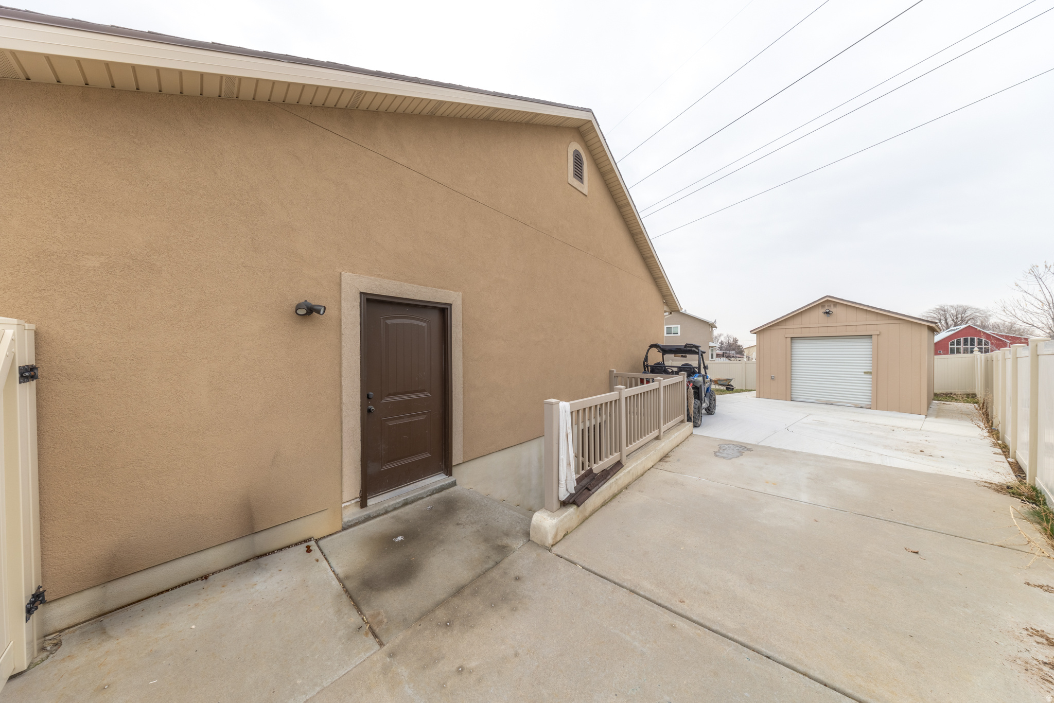 LOVE ESTATES - Residential