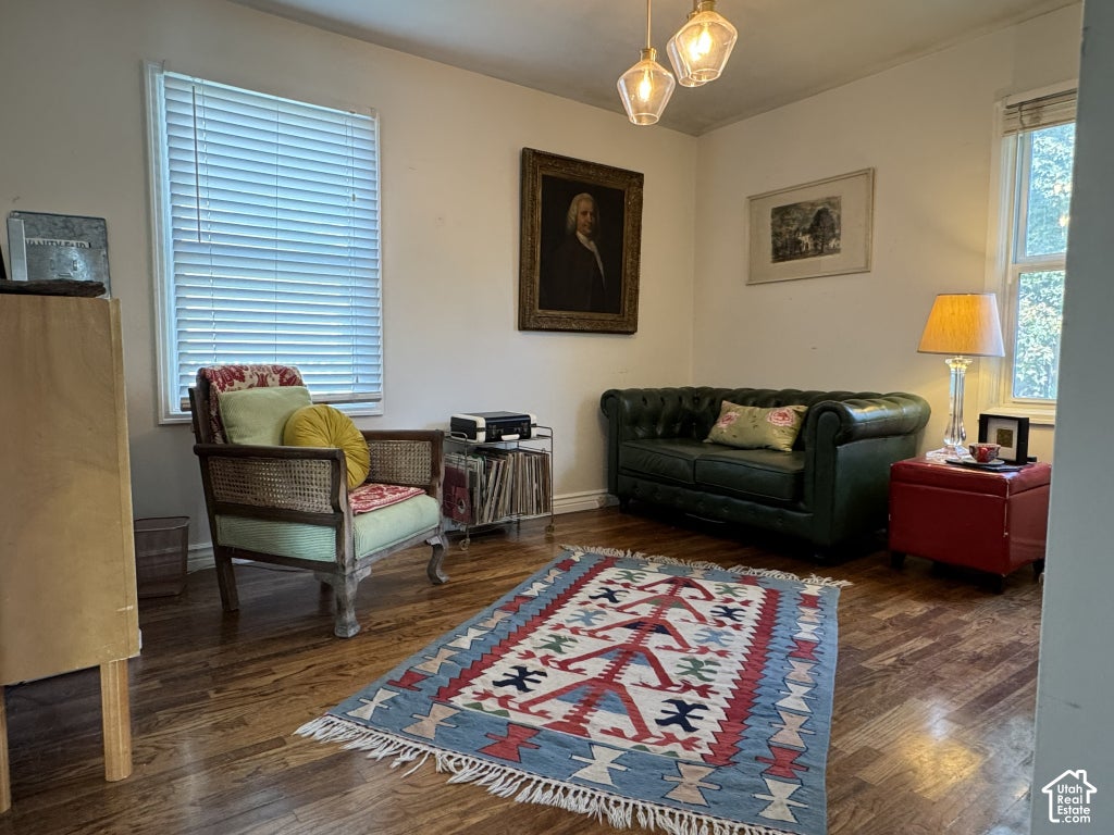 Photo of 2995 E LOUISE AVE, Salt Lake City, UT 84109 (MLS # 2187674)