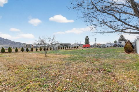 Tiny photo for 1631 S HWY 198, Payson, UT 84651 (MLS # 2127925)