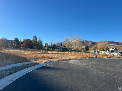 MLS: 2053100