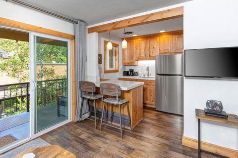 Photo of 250 PARK AVE #B42, Park City, UT 84060 (MLS # 2127977)