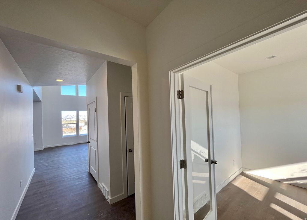 Photo of 1145 E BLACKFEET DR #521, Eagle Mountain, UT 84005 (MLS # 2130140)