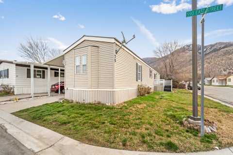 Mobile Home For Sale - 1450 N Washington Blvd #75<br/> Weber County, Ogden, UT 84404