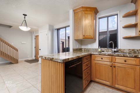 Tiny photo for 2999 N MARRCREST W, Provo, UT 84604 (MLS # 2135421)
