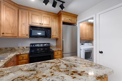 Tiny photo for 2999 N MARRCREST W, Provo, UT 84604 (MLS # 2135421)