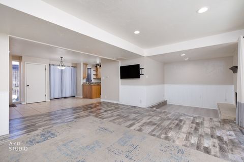 Tiny photo for 2999 N MARRCREST W, Provo, UT 84604 (MLS # 2135421)
