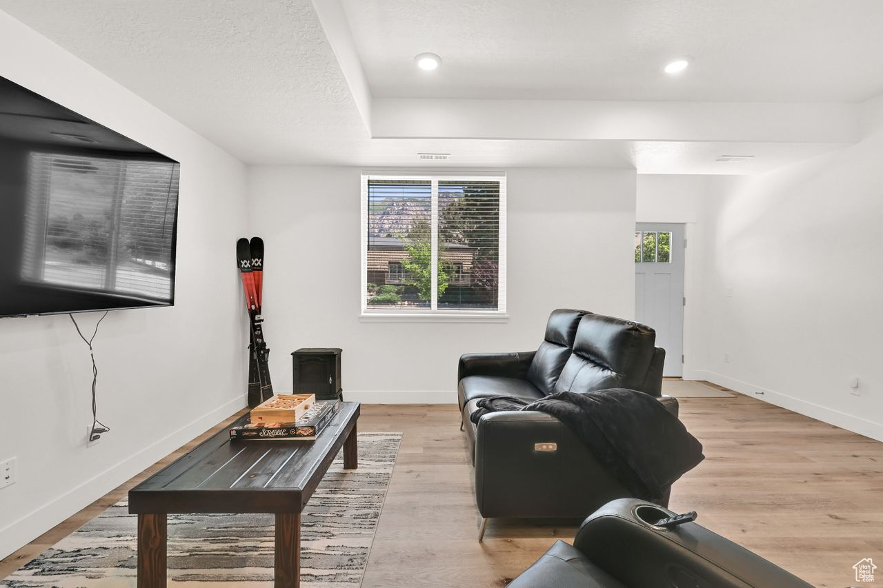 THE OVERLOOK AT 16TH TOWN HOMES - Residential