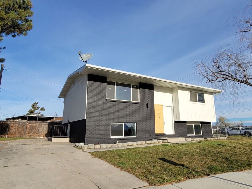 OPEN HOUSE ON SATURDAY 02/28/2026 from 2pm to 4pm  Completely remodeled and move-in ready! This stunning home features brand-new interior and exterior paint, all-new light fixtures, new flooring and carpet throughout, updated handrails, and new windows that fill the home with natural light. The beautifully updated kitchen includes brand-new appliances and elegant quartz countertops, offering a modern and functional space for cooking and entertaining.  Both bathrooms have been fully remodeled with stylish finishes and thoughtful upgrades.  The home also offers a separate basement entrance with 2 bedrooms, 1 bathroom, a kitchen, and its own laundry area-perfect for rental income, multi-generational living, or additional living space.  This is the home you've been searching for! Come see it before it's gone!