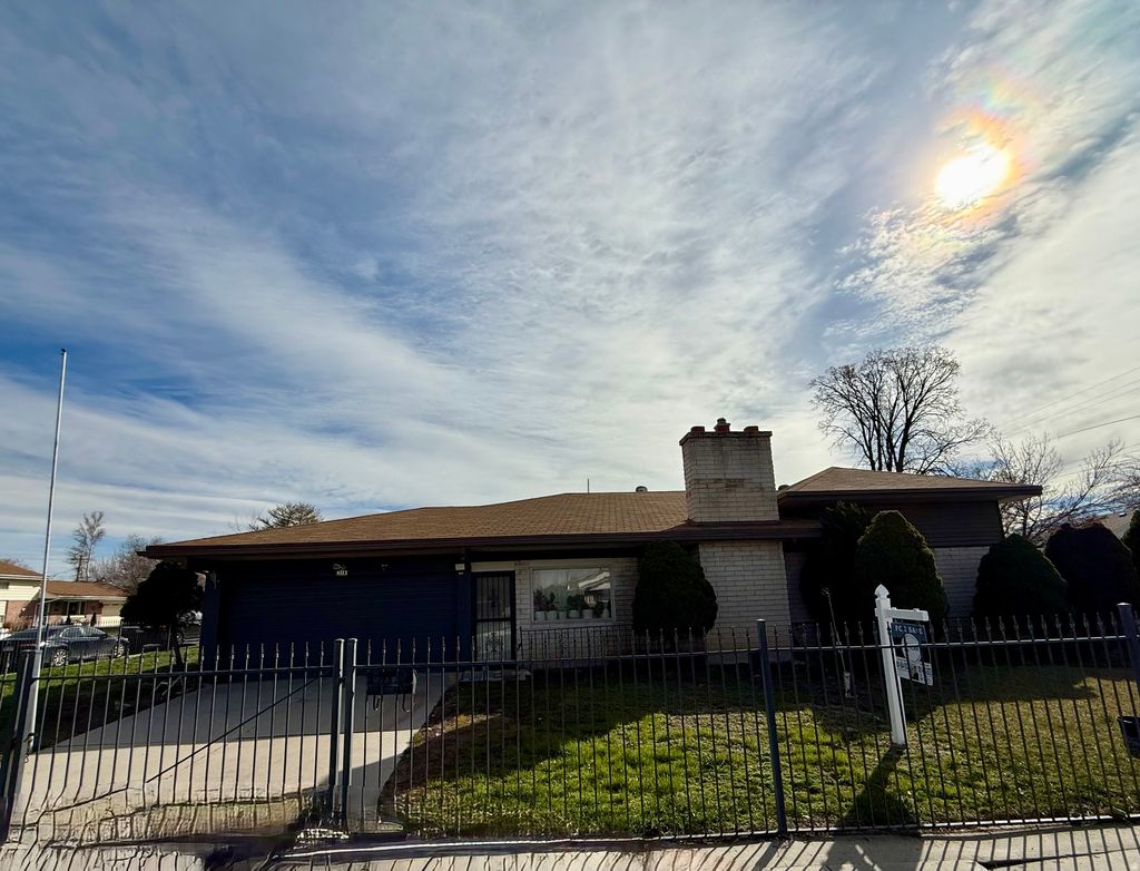 Photo of 4323 W SUNNYVALE DR, West Valley City, UT 84120 (MLS # 2141825)