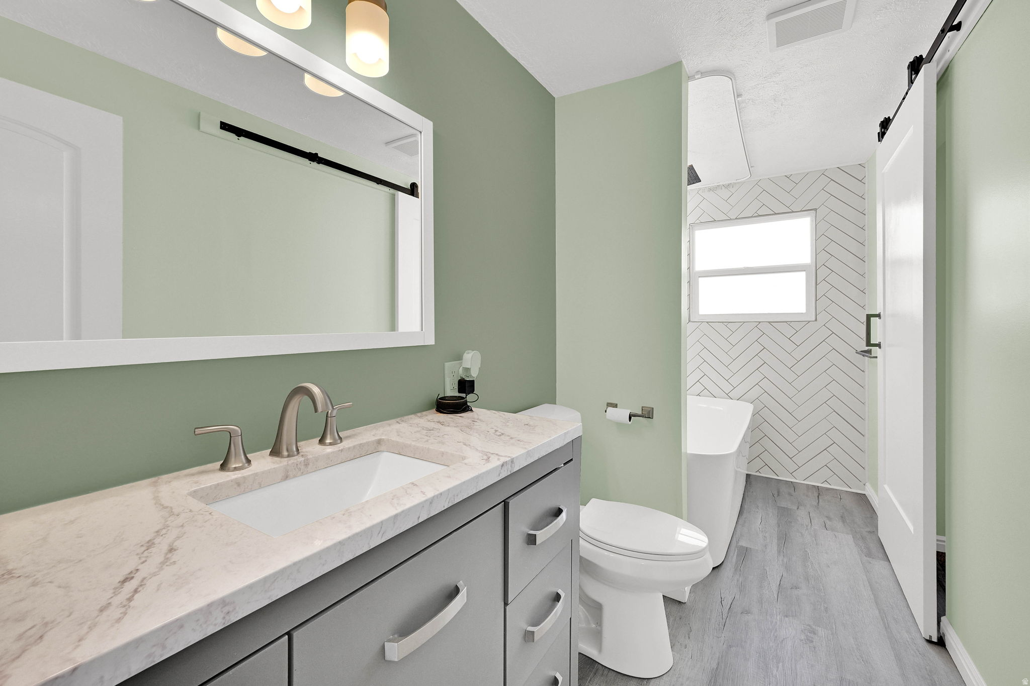 CEDAR RIDGE - Residential