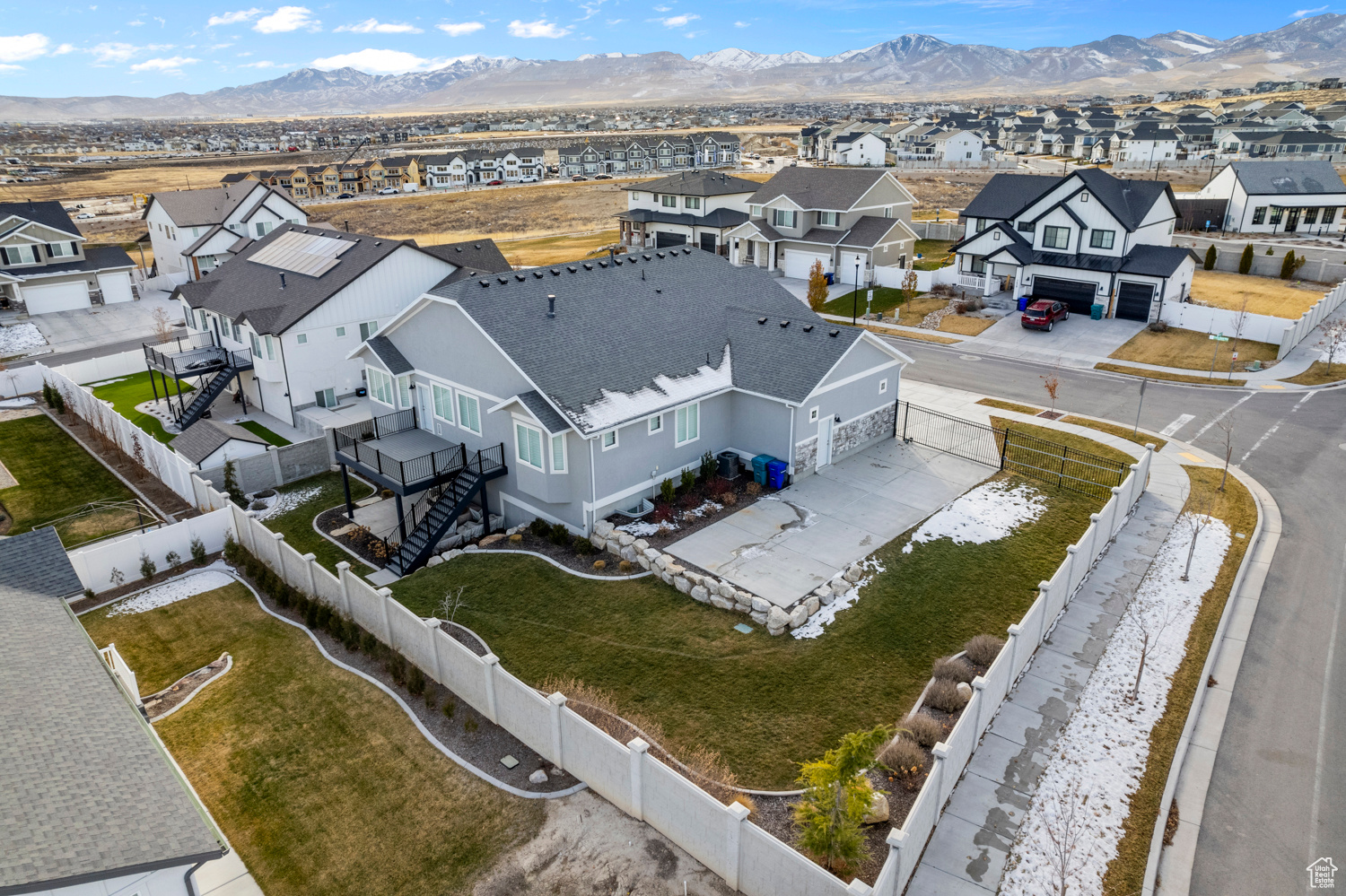 7441 S Cupric Bend Way, West Jordan, Utah image 3