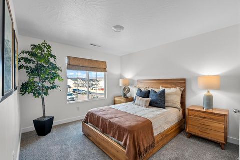Tiny photo for 1493 S SINAWAVA DR #4143, Washington, UT 84780 (MLS # 2125539)