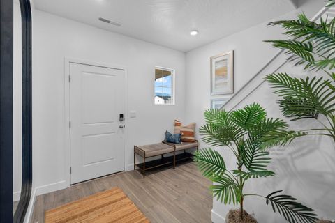 Tiny photo for 1493 S SINAWAVA DR #4143, Washington, UT 84780 (MLS # 2125539)