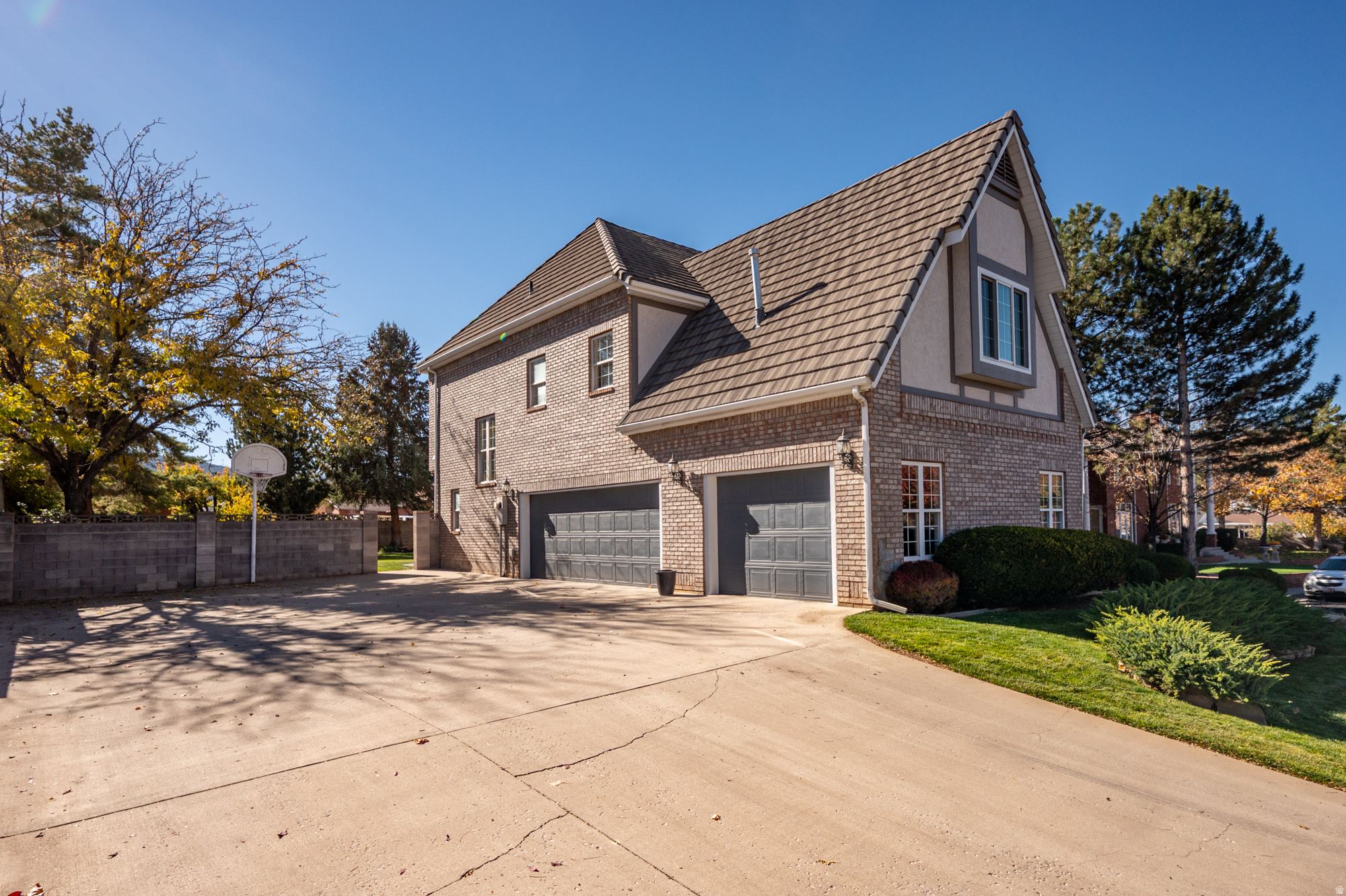 JEFFERSON PARK - Residential