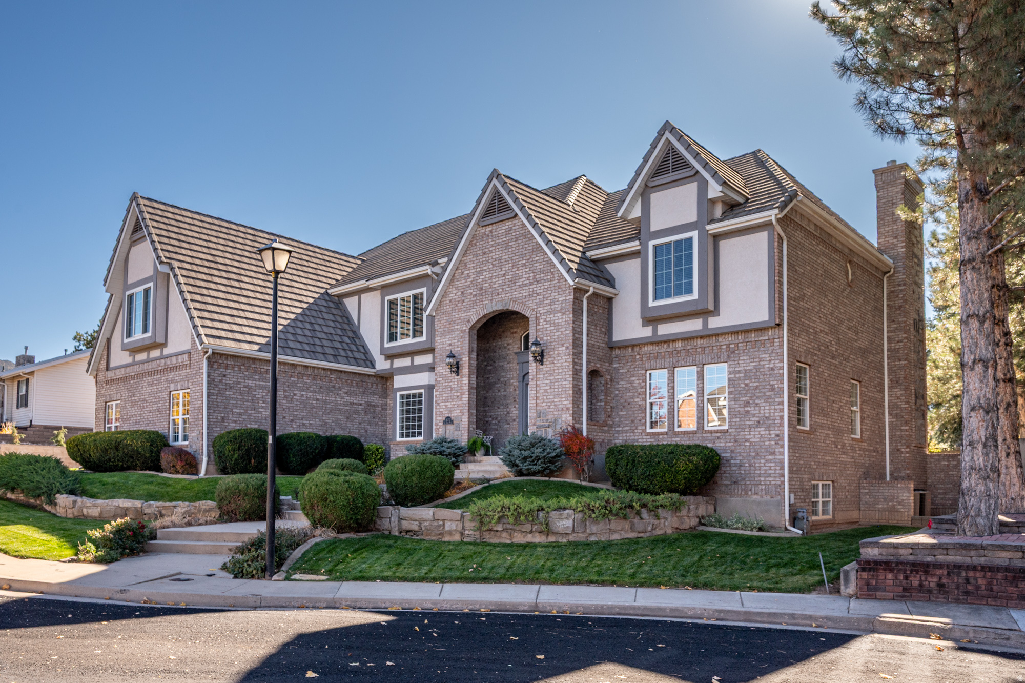 JEFFERSON PARK - Residential