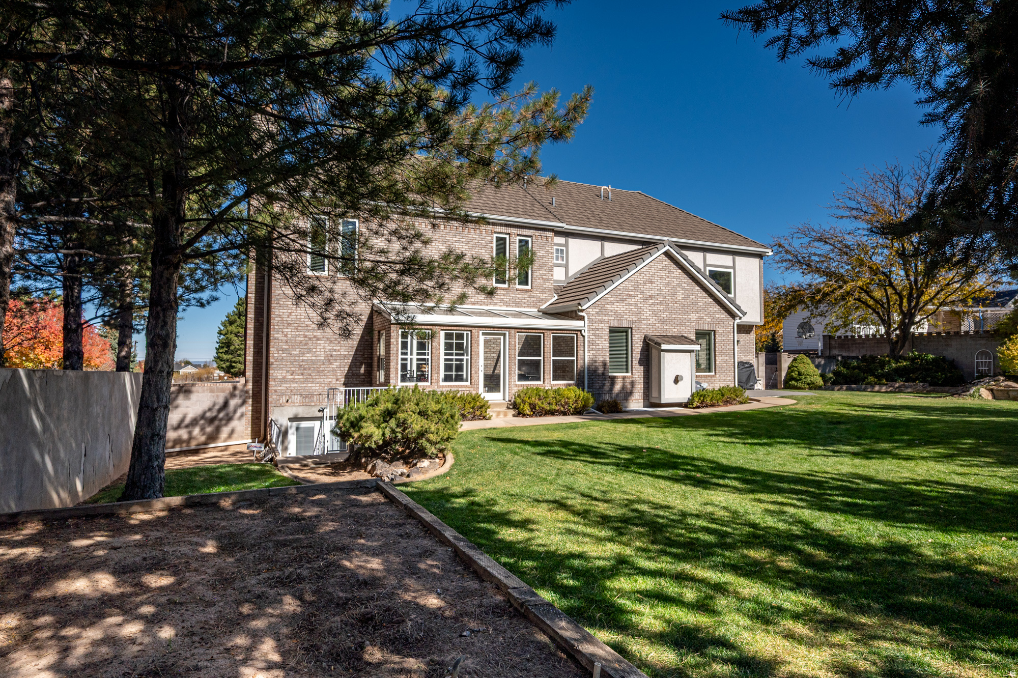 JEFFERSON PARK - Residential