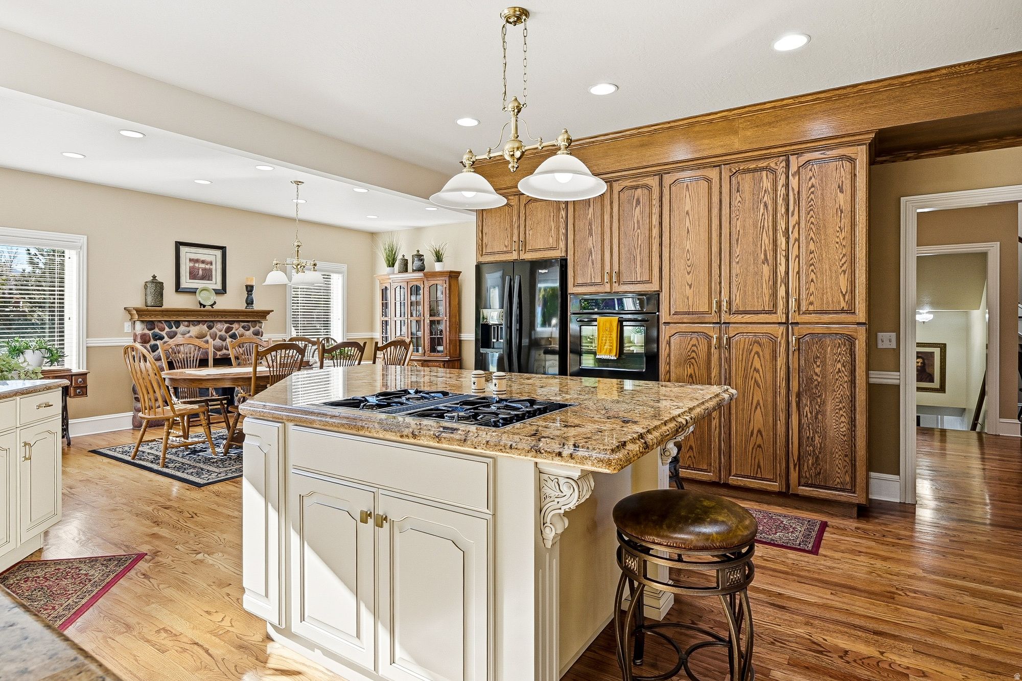 JEFFERSON PARK - Residential