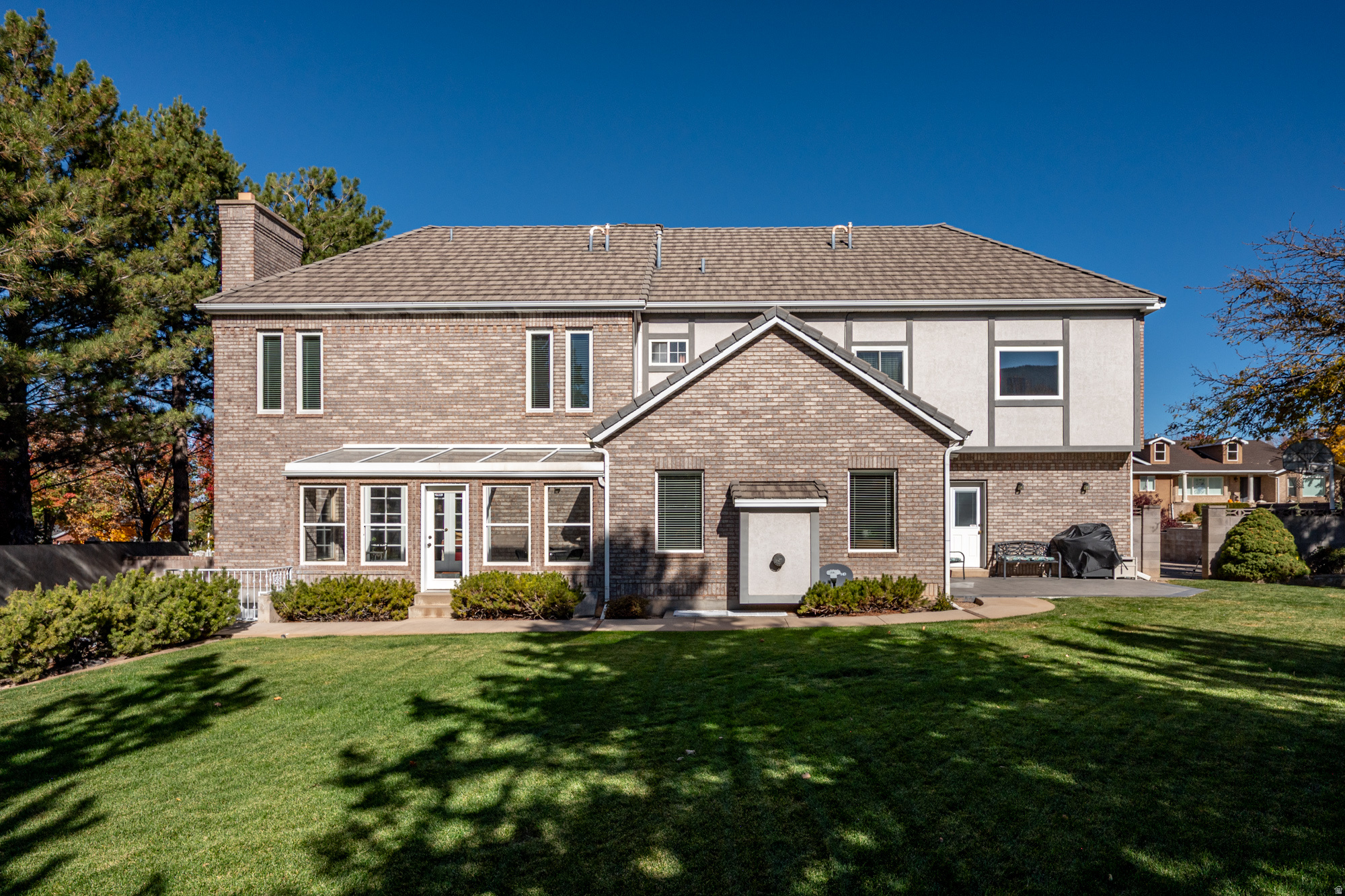 JEFFERSON PARK - Residential