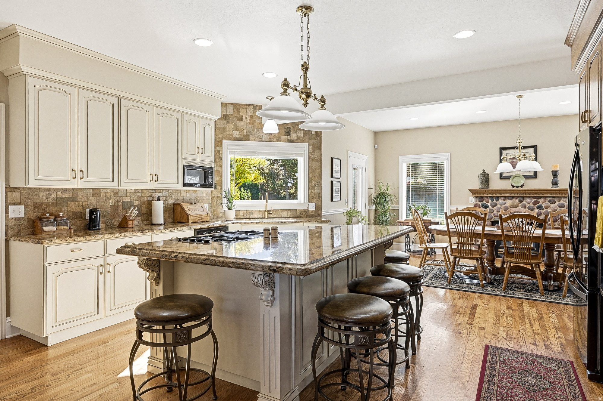 JEFFERSON PARK - Residential