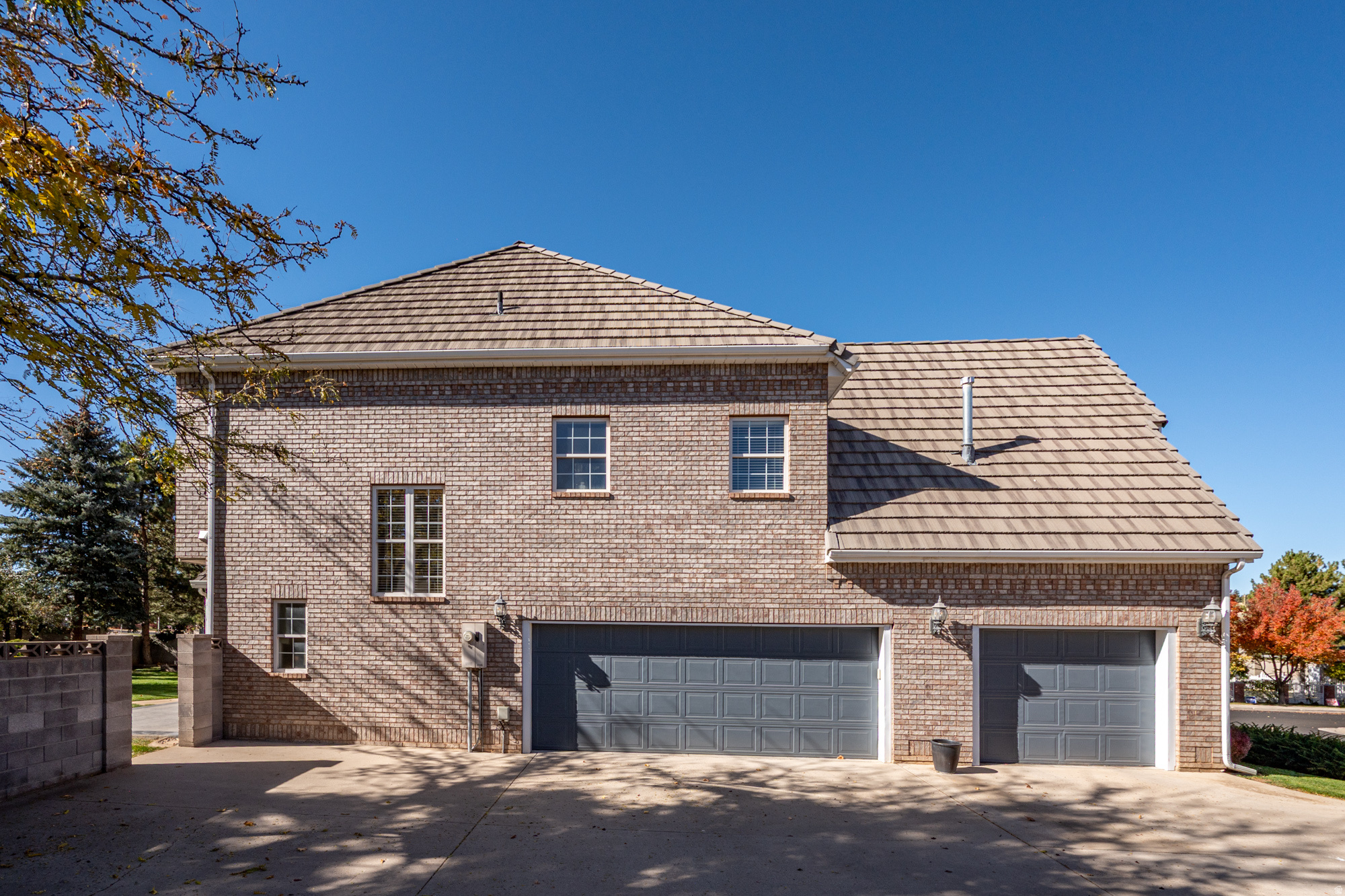 JEFFERSON PARK - Residential