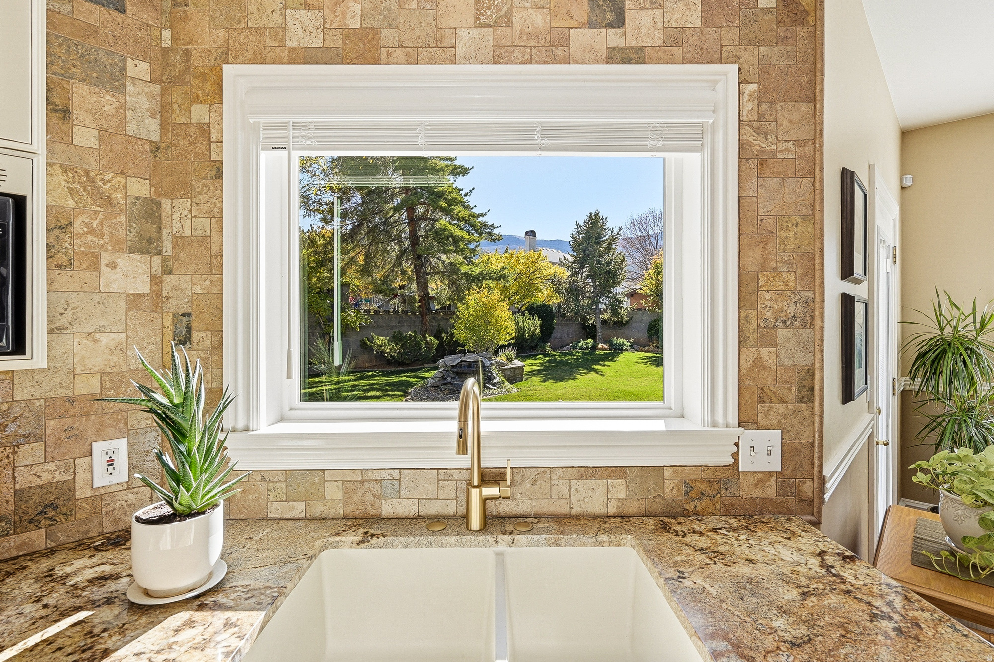 JEFFERSON PARK - Residential