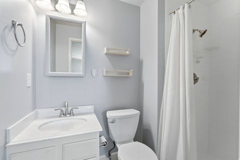 Tiny photo for 2957 W 4390 S, Roy, UT 84067 (MLS # 2127526)