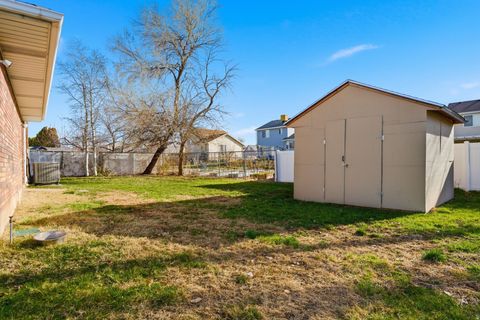 Tiny photo for 2957 W 4390 S, Roy, UT 84067 (MLS # 2127526)