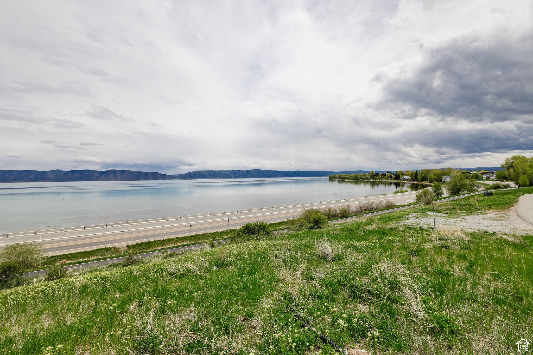 HARBOR VILLAGE - Residential