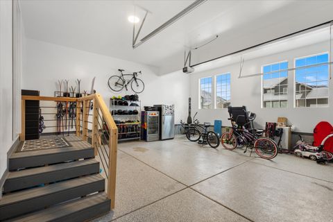 Tiny photo for 1932 CHARLOTTE CT, Mapleton, UT 84664 (MLS # 2130599)