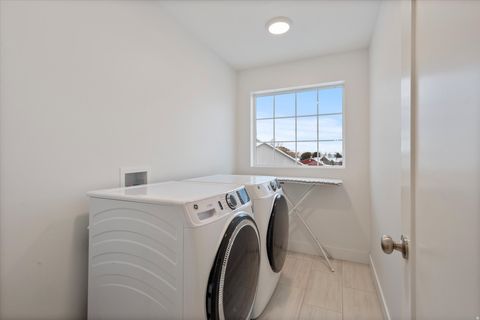 Tiny photo for 1932 CHARLOTTE CT, Mapleton, UT 84664 (MLS # 2130599)