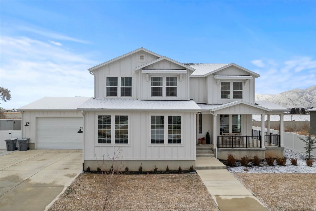 Photo of 1932 CHARLOTTE CT, Mapleton, UT 84664 (MLS # 2130599)