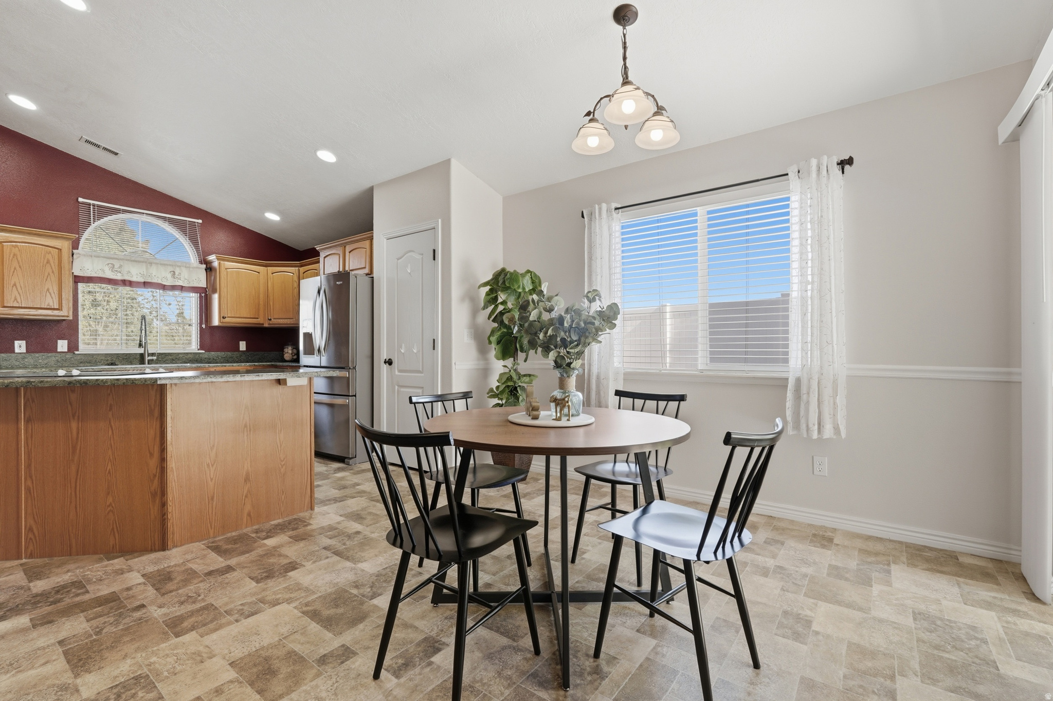BROOKSIDE - Residential