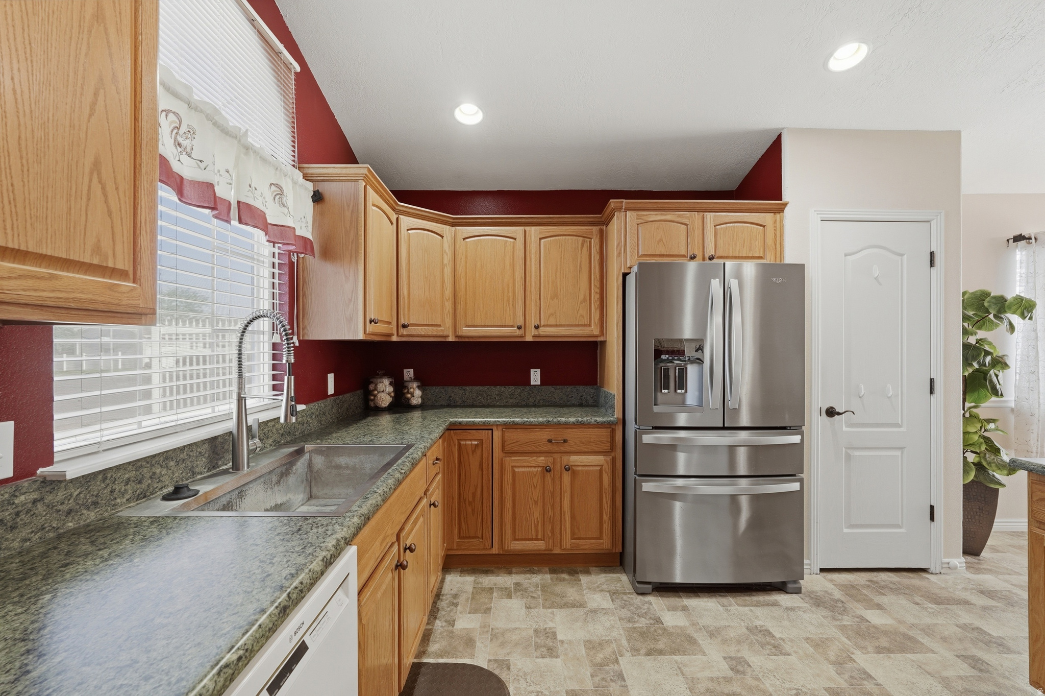 BROOKSIDE - Residential